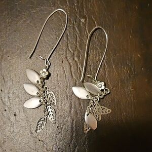 Elegant Silver Leaf Dangle Earrings